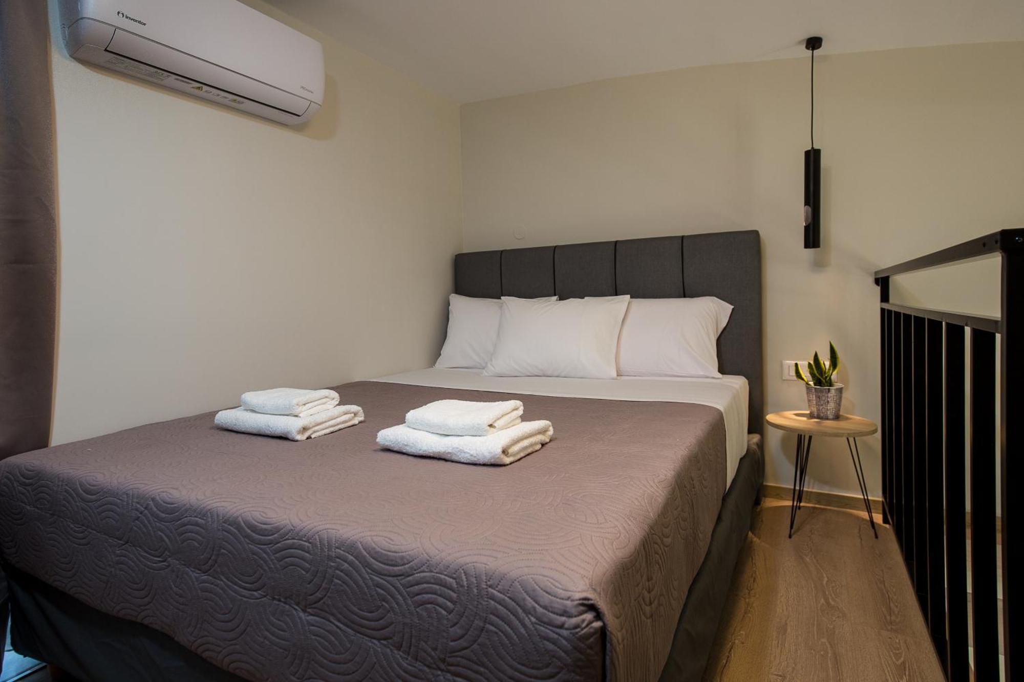 Cove Elafonisi Apartments Agios Pandeleimon  Eksteriør billede